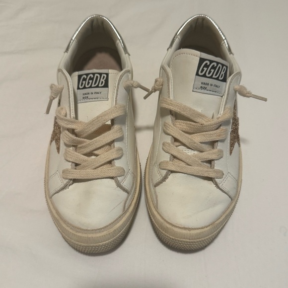 Girls Golden Goose Sneakers - Picture 2 of 5